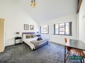 Luxury 3 Floor Townhouse Birmingham - Alara Boutique Living